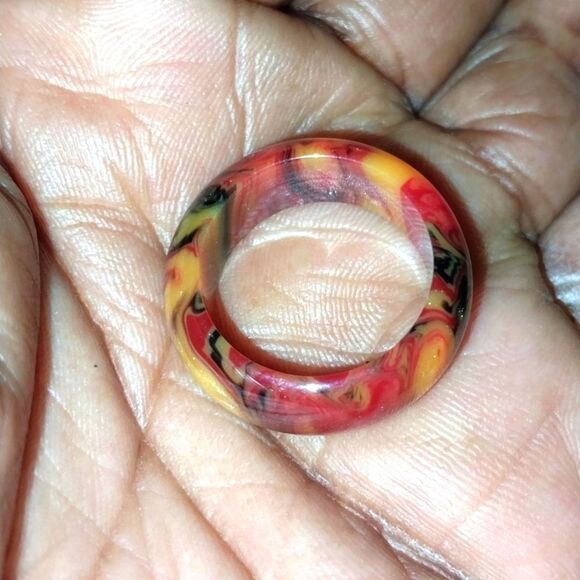 Unisex Red Galaxy Resin Ring Band sz 6 - Picture 2 of 5